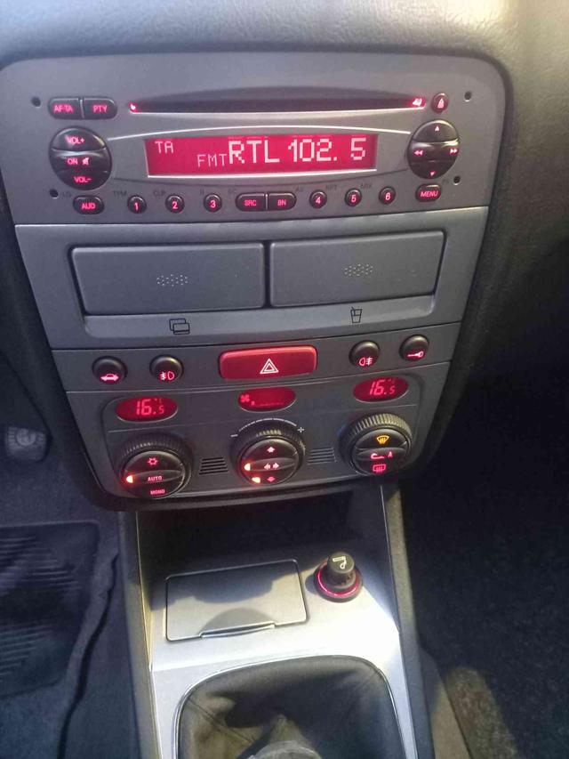ALFA ROMEO 147 usata 23