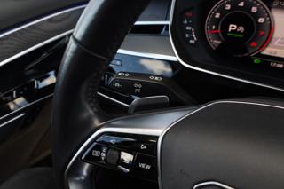 AUDI A8 usata, con Sensori di parcheggio posteriori