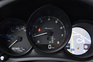 PORSCHE Macan usata, con Fari LED