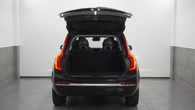 VOLVO XC90 usata, con Autoradio