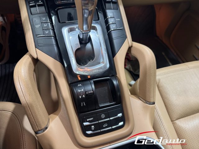 PORSCHE Cayenne usata, con Regolazione elettrica sedili