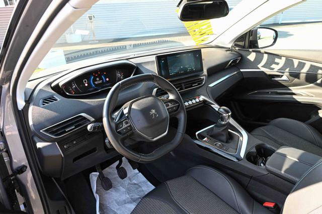 PEUGEOT 3008 usata, con Interni in pelle