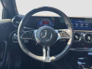 MERCEDES-BENZ A 180 usata 11