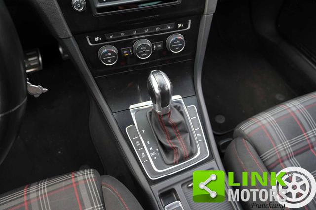 VOLKSWAGEN Golf GTI usata, con Fari Xenon