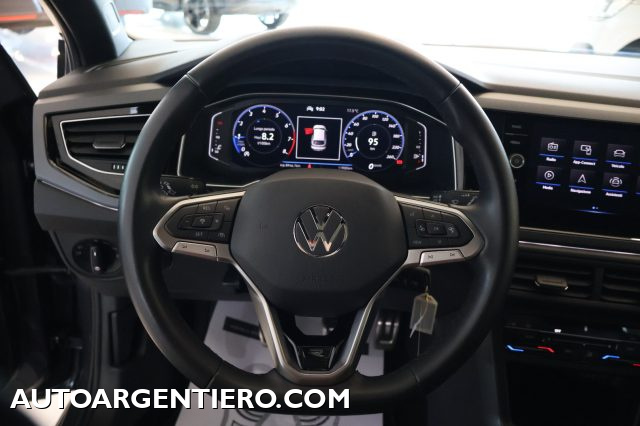 VOLKSWAGEN Taigo usata, con Controllo automatico clima