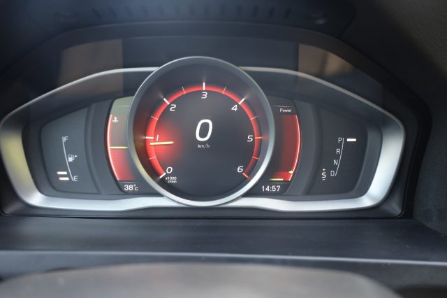 VOLVO V60 usata, con Chiamata automatica per emergenze