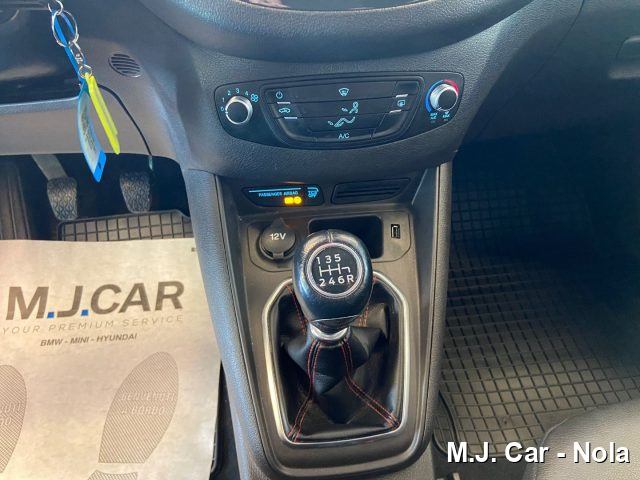 FORD Tourneo Courier usata, con Interni in pelle