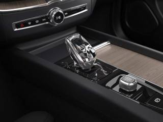 VOLVO XC60 usata, con Controllo automatico clima