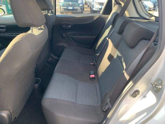 TOYOTA Yaris usata, con Climatizzatore