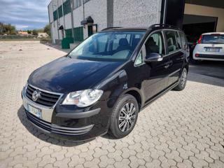 VOLKSWAGEN Touran 1.6 Conceptline