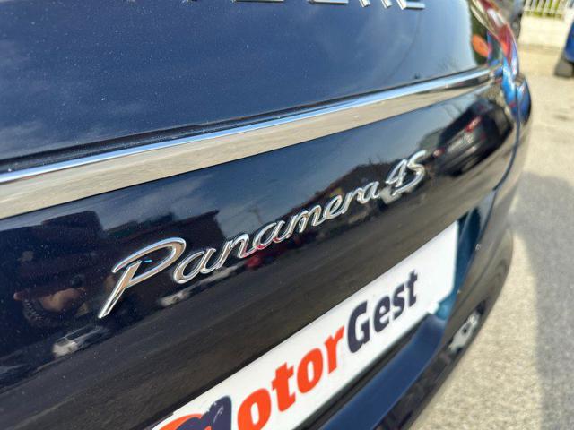 PORSCHE Panamera usata, con Sensori di parcheggio anteriori