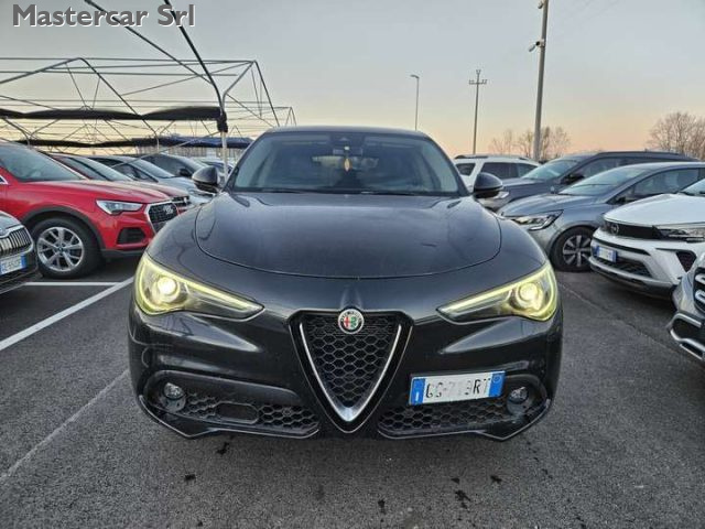 ALFA ROMEO Stelvio usata, con Volante in pelle