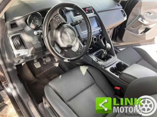 JAGUAR E-Pace usata, con Sedile posteriore sdoppiato