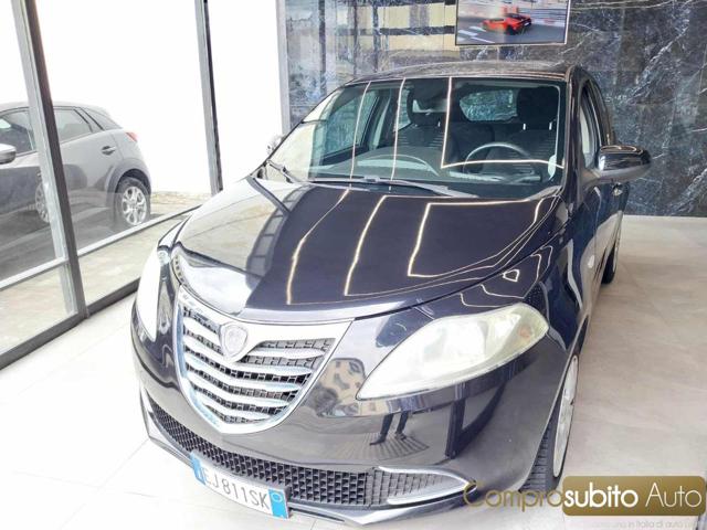 LANCIA Ypsilon usata, con Airbag