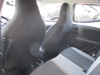 TOYOTA Aygo usata 11