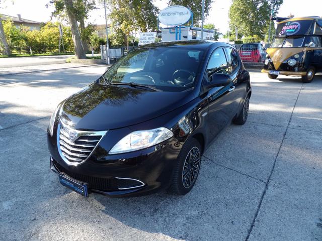 LANCIA Ypsilon usata, con ABS