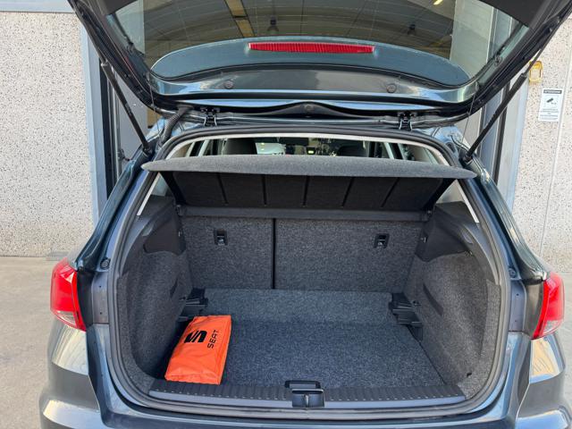 SEAT Arona usata, con Sensori di parcheggio posteriori