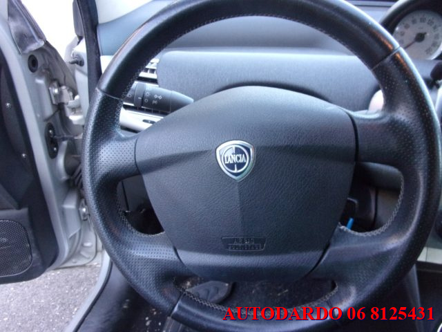 LANCIA Ypsilon usata 11