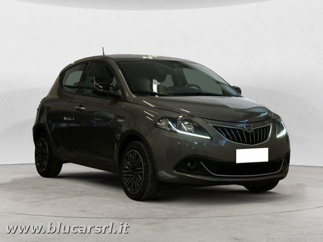 LANCIA Ypsilon usata, con Airbag