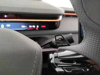 LOTUS Emeya usata, con Bluetooth