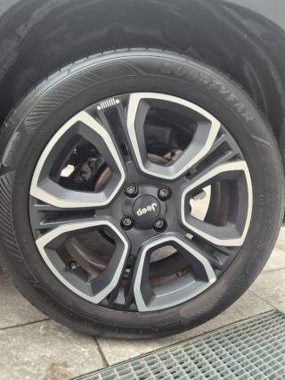 JEEP Avenger usata, con Fari LED