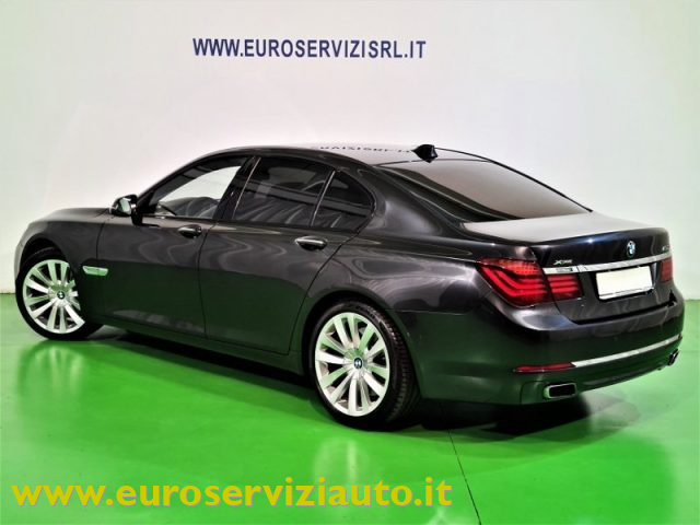 BMW 750 usata, con Airbag laterali