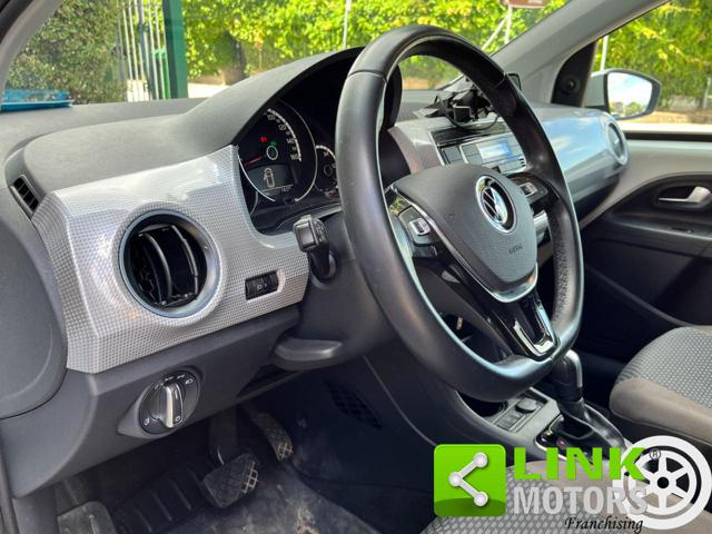VOLKSWAGEN e-up! usata, con Sedile posteriore sdoppiato