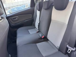 TOYOTA Yaris usata, con Servosterzo