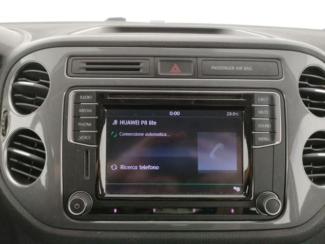 VOLKSWAGEN Tiguan usata, con Park Distance Control