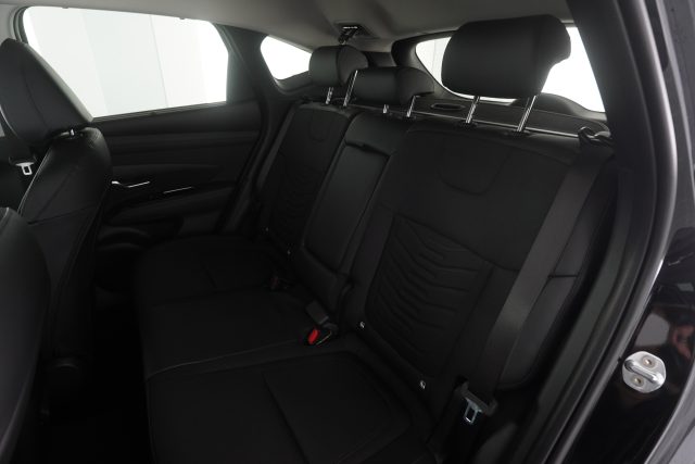 HYUNDAI Tucson usata 9