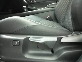 TOYOTA C-HR usata, con Isofix