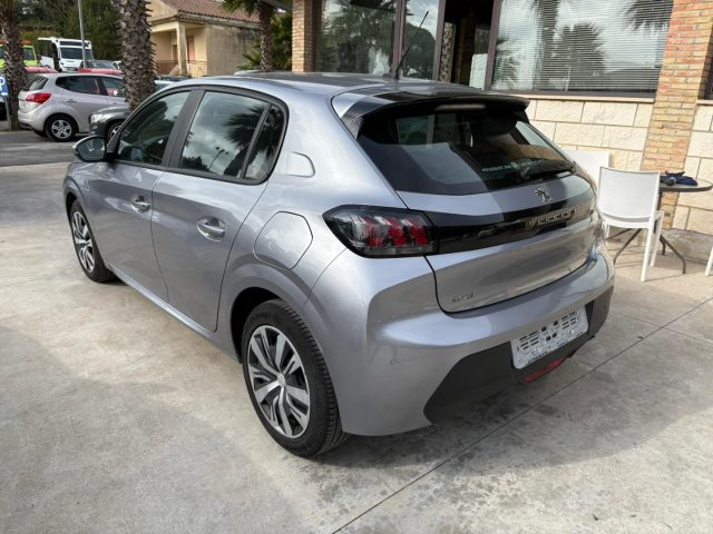 PEUGEOT 208 usata, con Autoradio