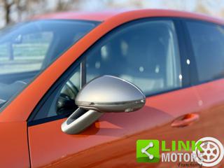 PORSCHE Macan usata, con Park Distance Control