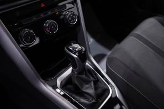 VOLKSWAGEN T-Roc usata, con Sensori di parcheggio posteriori