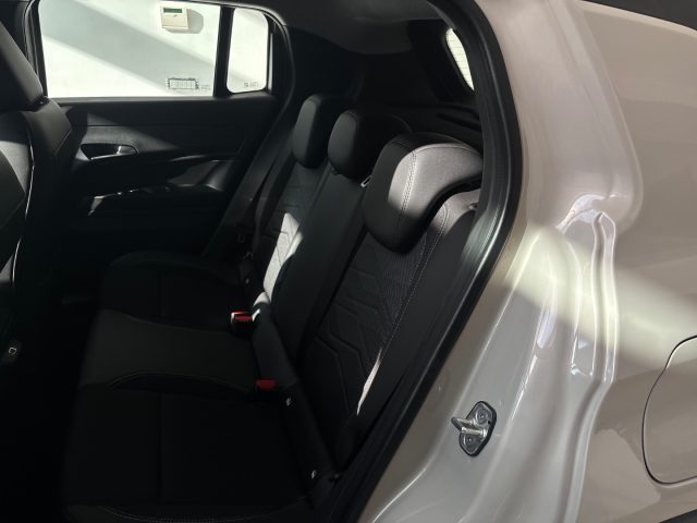 JEEP Avenger usata, con Chiusura centralizzata