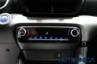 TOYOTA Yaris usata, con Vivavoce