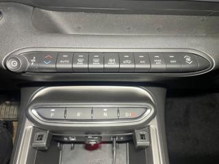 JEEP Avenger usata, con Volante in pelle