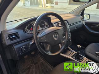 MERCEDES-BENZ B 180 usata 3