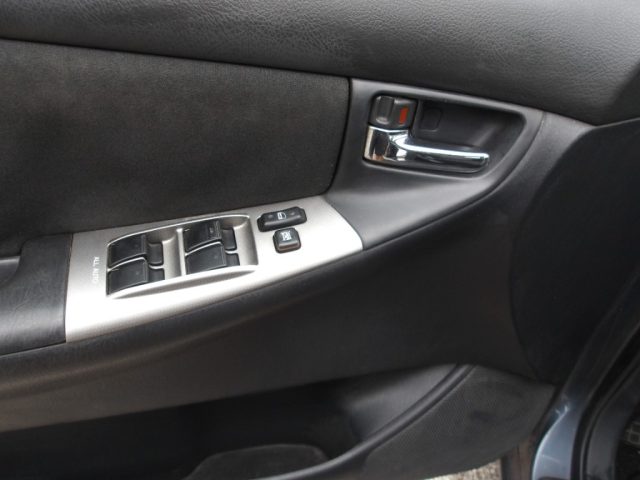 TOYOTA Corolla usata, con Fendinebbia