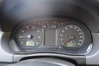 VOLKSWAGEN Polo usata, con Autoradio