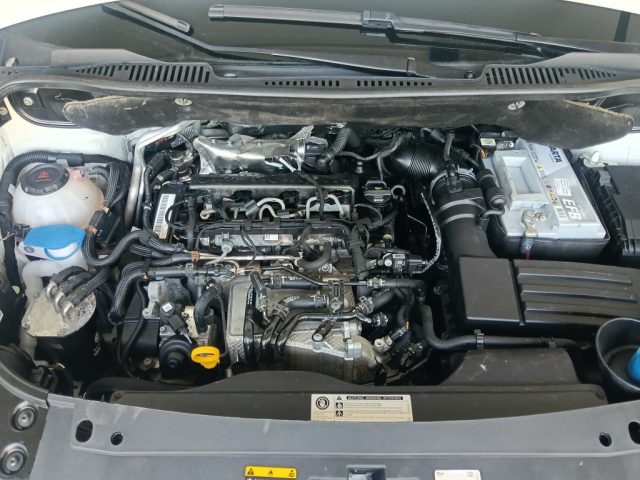VOLKSWAGEN Caddy usata, con Luci diurne