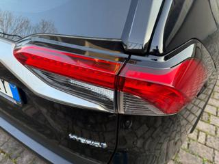 TOYOTA RAV 4 MY23 usata, con Specchietti laterali elettrici