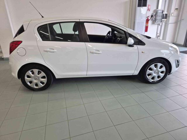 OPEL Corsa usata, con Airbag testa