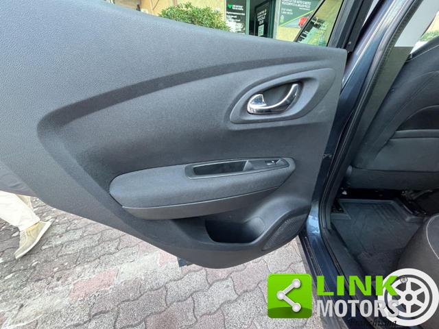 RENAULT Kadjar usata, con Specchietti laterali elettrici
