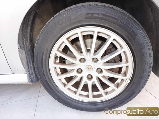 RENAULT Laguna usata 22