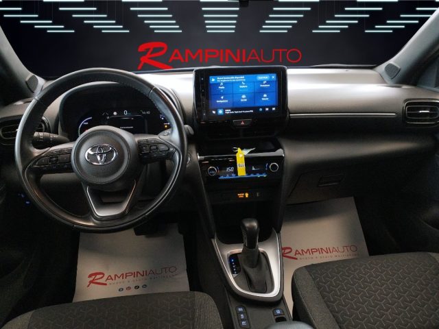TOYOTA Yaris Cross usata 13