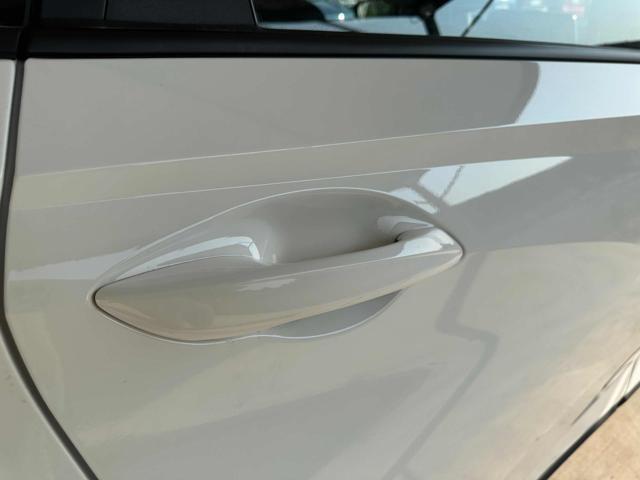 HYUNDAI Bayon usata, con Frenata d