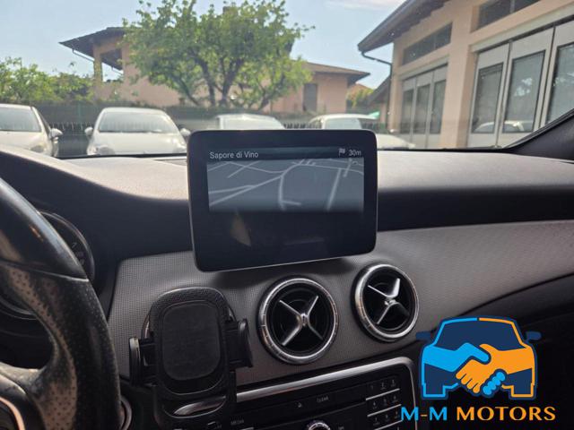 MERCEDES-BENZ CLA 180 usata, con Controllo automatico clima