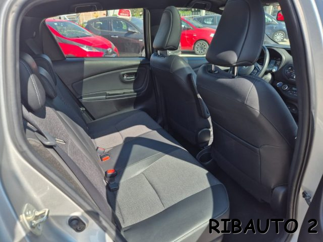 TOYOTA Yaris usata, con Vetri oscurati