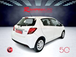 TOYOTA Yaris usata 6